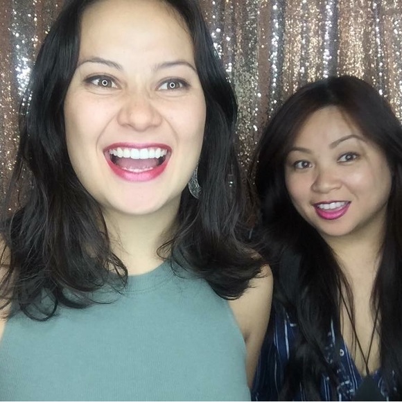 Meet your poshers! - Picture 4 of 5